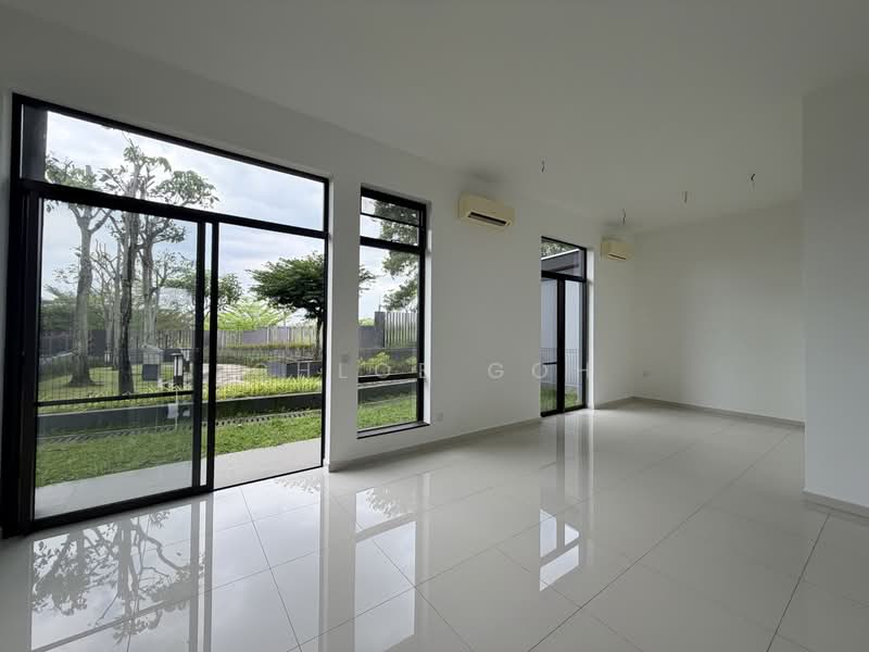 Rumah Berkembar untuk Dijual di Iskandar Puteri (Nusajaya) (Johor) - Chloe Goh - PropertyGuru.com.my