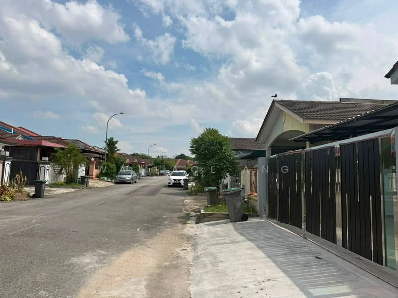 1-storey Terraced House for Sale in Bukit Indah (Iskandar Puteri (Nusajaya)) - Wallace Ang - Exterior - PropertyGuru.com.my