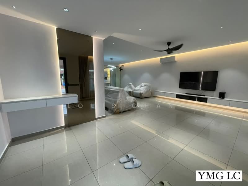 2-storey Terraced House for Sale in Setia Damai (Setia Alam) - Louis Chan - Living Room - PropertyGuru.com.my