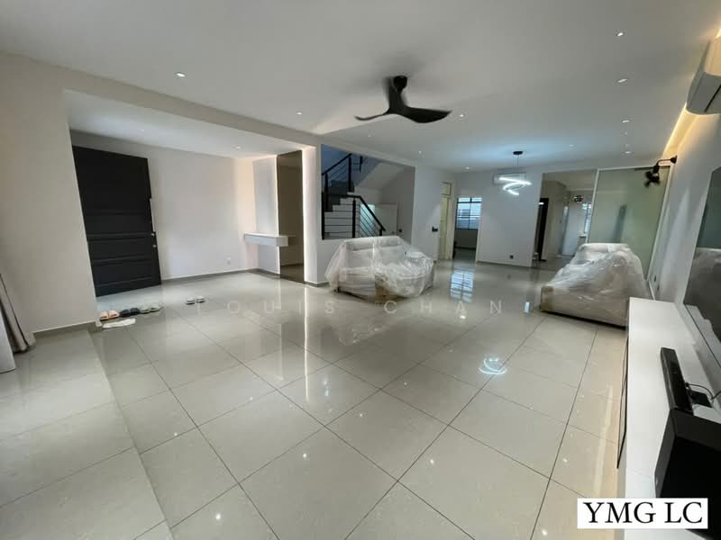 2-storey Terraced House for Sale in Setia Damai (Setia Alam) - Louis Chan - Living Room - PropertyGuru.com.my
