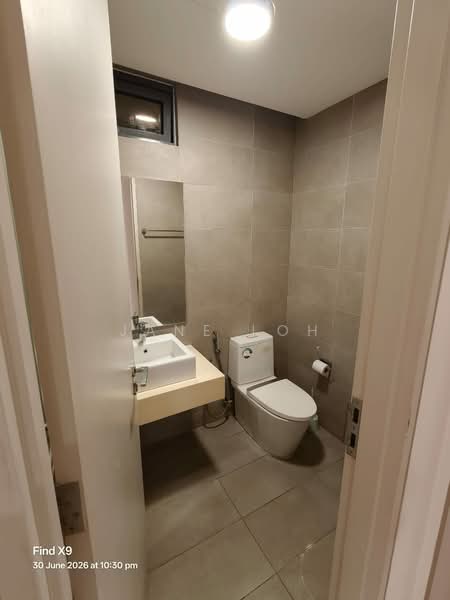 Condominium for Rent at Vivo Residential Suites - Jane Loh - Bathroom - PropertyGuru.com.my