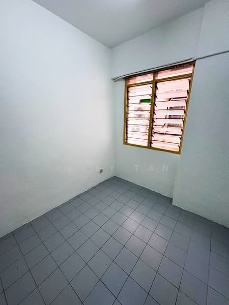 Pangsapuri untuk Disewa di Greenlane Heights Block 3 - Jerry Tan - Interior - PropertyGuru.com.my