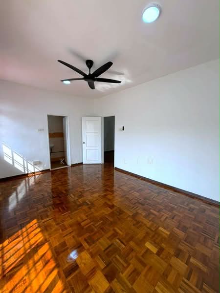 2-storey Terraced House for Sale in Taman Damansara Aliff (Tampoi) - Karl Lim - Interior - PropertyGuru.com.my