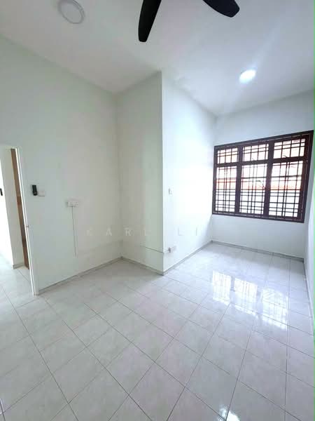 2-storey Terraced House for Sale in Taman Damansara Aliff (Tampoi) - Karl Lim - Interior - PropertyGuru.com.my