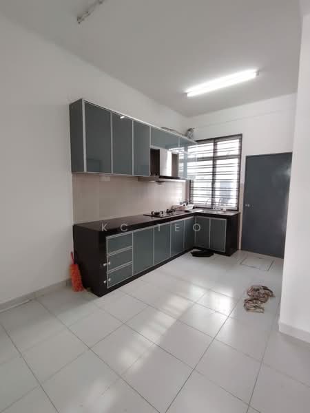 Rumah Teres 2 Tingkat untuk Disewa di Taman Scientex Senai (Senai) - Kc Teo - PropertyGuru.com.my