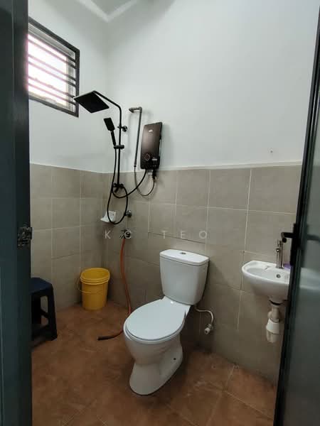 Rumah Teres 2 Tingkat untuk Disewa di Taman Scientex Senai (Senai) - Kc Teo - PropertyGuru.com.my