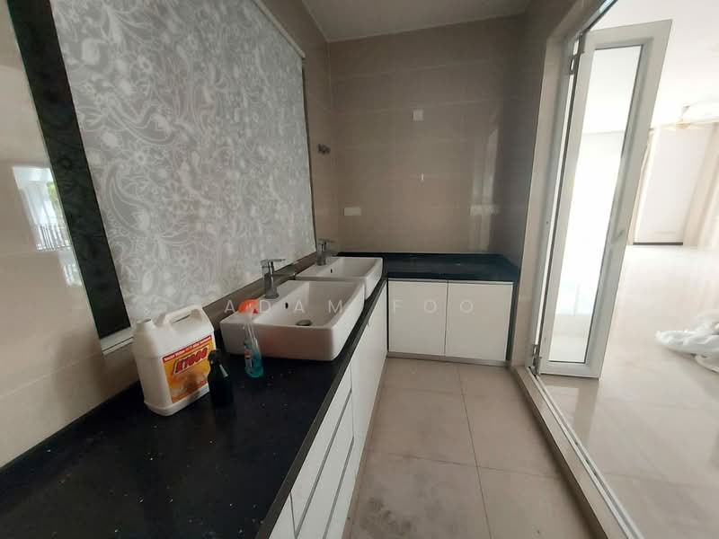Rumah Banglo untuk Disewa di Bangsar (Kuala Lumpur) - Adam Foo - Bathroom - PropertyGuru.com.my