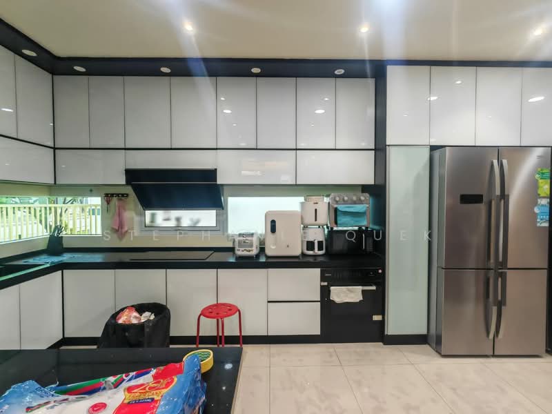 Semi-Detached House for Sale in Ambang Botanic (Klang) - Stephanie Quek - Kitchen - PropertyGuru.com.my