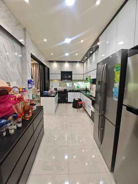 Semi-Detached House for Sale in Ambang Botanic (Klang) - Stephanie Quek - Kitchen - PropertyGuru.com.my
