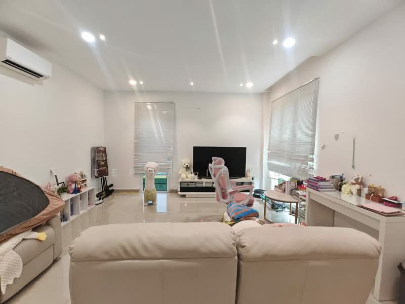 Semi-Detached House for Sale in Ambang Botanic (Klang) - Stephanie Quek - Living Room - PropertyGuru.com.my