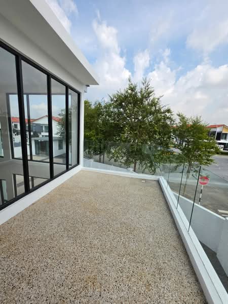 Rumah Teres untuk Dijual di Kulai (Johor) - Kia . - Balcony - PropertyGuru.com.my