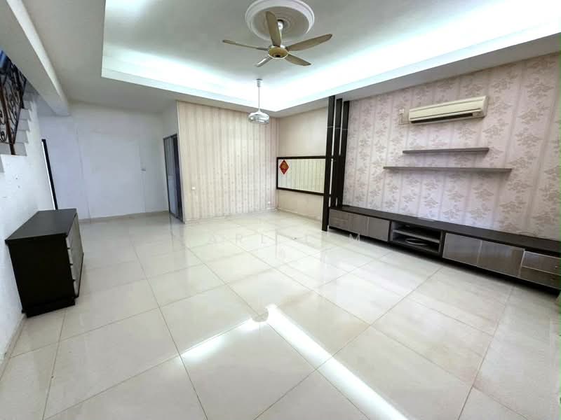 2-storey Terraced House for Sale in Setia Tropika (Johor Bahru) - Karl Lim - Living Room - PropertyGuru.com.my