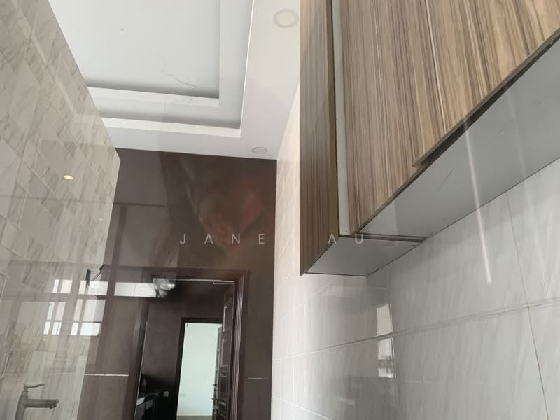 Shop / Office for Sale in One South (Seri Kembangan) - Janet Au - PropertyGuru.com.my