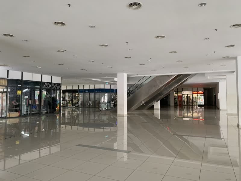 Shop / Office for Sale in One South (Seri Kembangan) - Janet Au - PropertyGuru.com.my