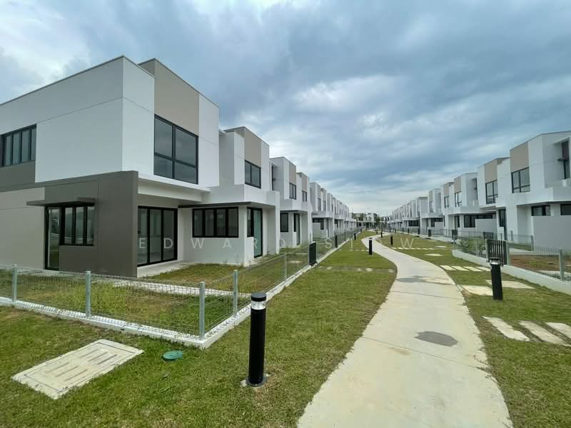 Cluster House for Rent in Sunway City Iskandar Puteri (Iskandar Puteri (Nusajaya)) - Edward Siow - Exterior - PropertyGuru.com.my