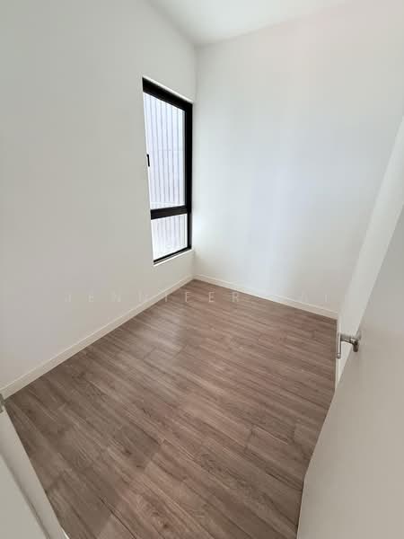 Service Residence for Sale at The Pulse Residence - Jennifer Lai - PropertyGuru.com.my