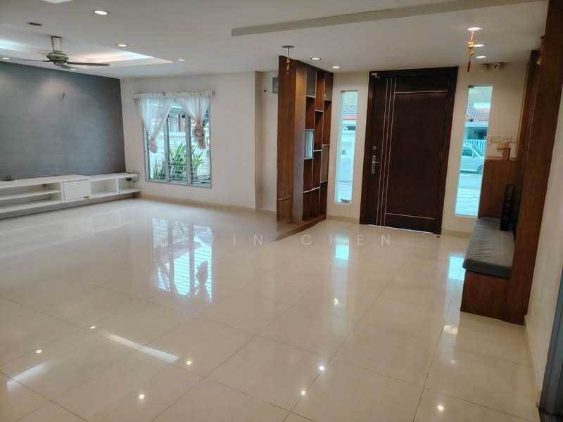Rumah Berkembar untuk Dijual di Bandar Tun Hussein Onn (Cheras) - Kevin Chen - Living Room - PropertyGuru.com.my