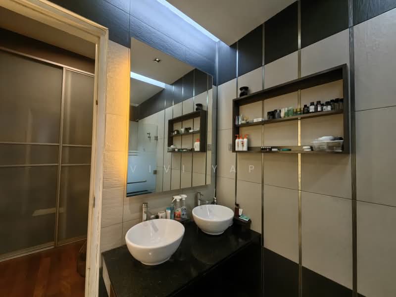 Rumah Banglo untuk Dijual di Batu 9 (Cheras) - Vivi Yap - Bathroom - PropertyGuru.com.my