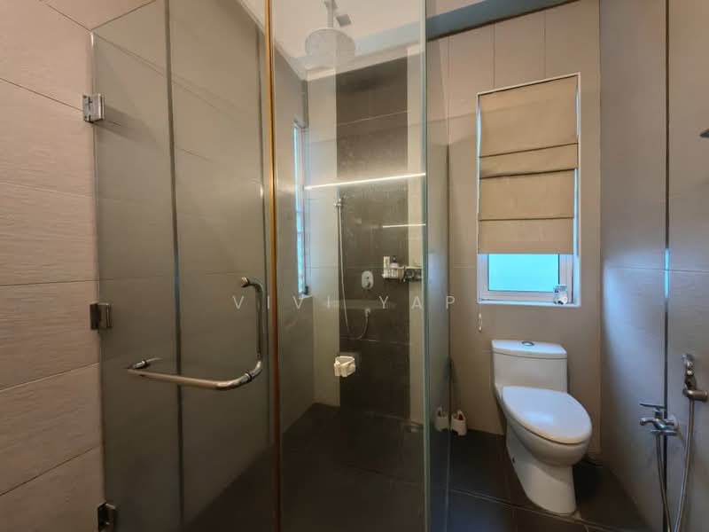 Rumah Banglo untuk Dijual di Batu 9 (Cheras) - Vivi Yap - Bathroom - PropertyGuru.com.my