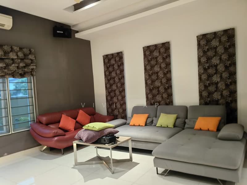 Rumah Banglo untuk Dijual di Batu 9 (Cheras) - Vivi Yap - Living Room - PropertyGuru.com.my