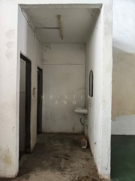 Factory for Rent in Taman Johor Jaya (Johor Bahru) - Christina Ang - Interior - PropertyGuru.com.my