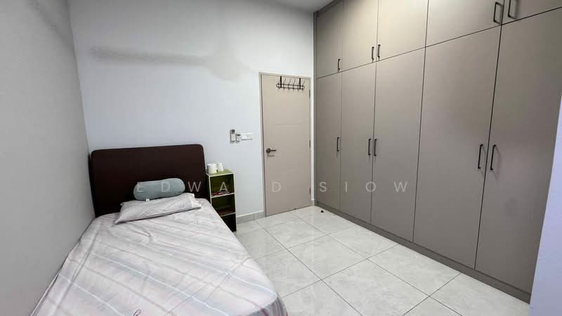 Rumah Teres 1 Tingkat untuk Disewa di Skudai (Johor) - Edward Siow - Bedroom - PropertyGuru.com.my