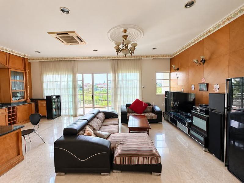 Bungalow House for Sale in Tropicana (Selangor) - Vincent Liaw - Living Room - PropertyGuru.com.my