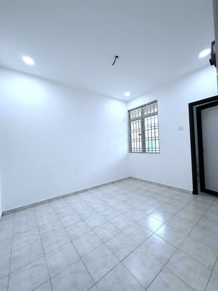 2-storey Terraced House for Sale in Austin Perdana (Tebrau) - Karl Lim - Interior - PropertyGuru.com.my