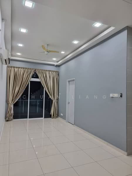 Service Residence for Sale at THE SENAI GARDEN (PANGSAPURI IMPIAN SENAI) - Chuan Liang - Living Room - PropertyGuru.com.my