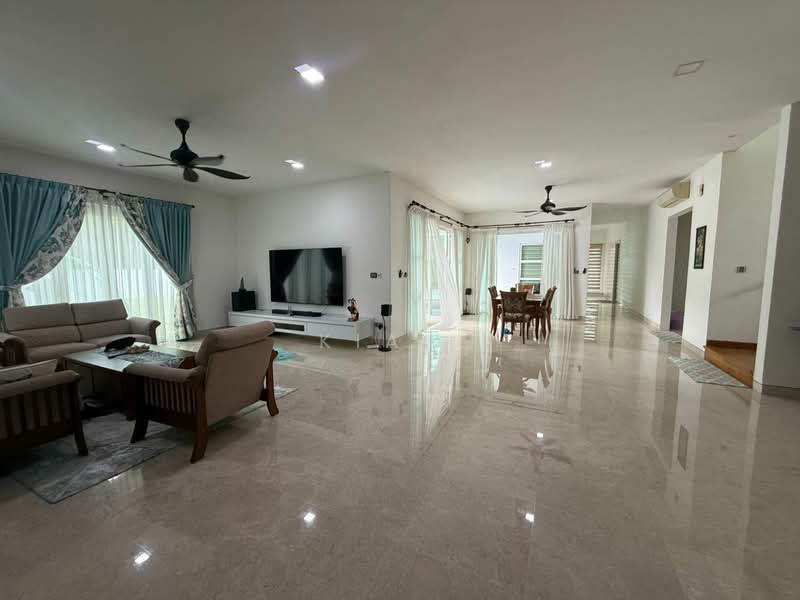 Bungalow for Rent in Iskandar Puteri (Nusajaya) (Johor) - Kia . - Living Room - PropertyGuru.com.my
