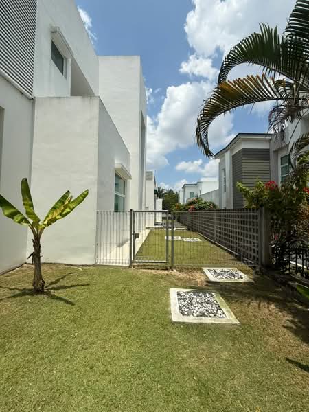 Bungalow for Rent in Iskandar Puteri (Nusajaya) (Johor) - Kia . - Exterior - PropertyGuru.com.my