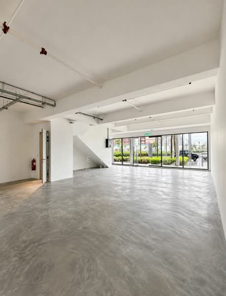 Retail Space for Rent in Tanjung Tokong (Penang) - Ressha Ramesh - Interior - PropertyGuru.com.my
