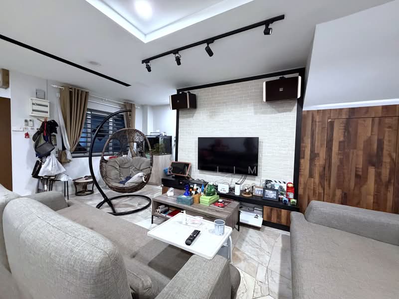 Rumah Teres 2 Tingkat untuk Dijual di Taman Desa Jaya (Johor Bahru) - Karl Lim - Living Room - PropertyGuru.com.my