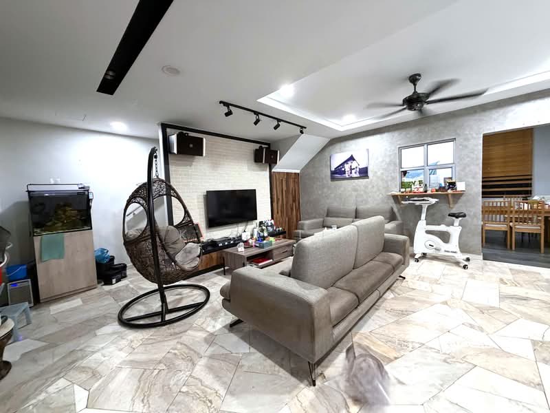 Rumah Teres 2 Tingkat untuk Dijual di Taman Desa Jaya (Johor Bahru) - Karl Lim - Living Room - PropertyGuru.com.my