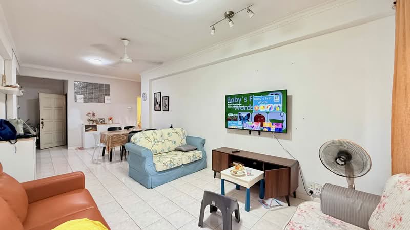 Kondominium untuk Dijual di Elaeis 2 - Ishak Ramli - Living Room - PropertyGuru.com.my