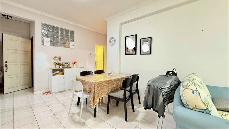 Kondominium untuk Dijual di Elaeis 2 - Ishak Ramli - Dining Room - PropertyGuru.com.my