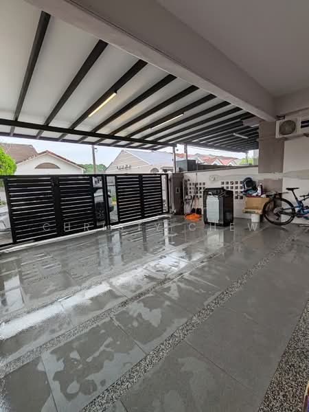 1-storey Terraced House for Rent in Taman Molek (Johor Bahru) - Christy Chew - Exterior - PropertyGuru.com.my