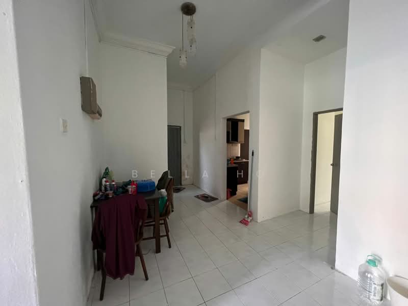 Kondominium untuk Dijual di Summer Park Townhouse @ Seri Alam - Bella Ho - PropertyGuru.com.my