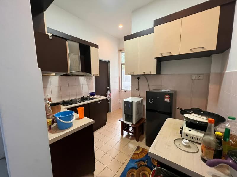Kondominium untuk Dijual di Summer Park Townhouse @ Seri Alam - Bella Ho - PropertyGuru.com.my