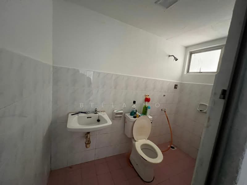 Kondominium untuk Dijual di Summer Park Townhouse @ Seri Alam - Bella Ho - PropertyGuru.com.my