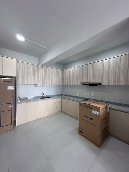 Kondominium untuk Disewa di Myra Cove - Chris Lee - Kitchen - PropertyGuru.com.my
