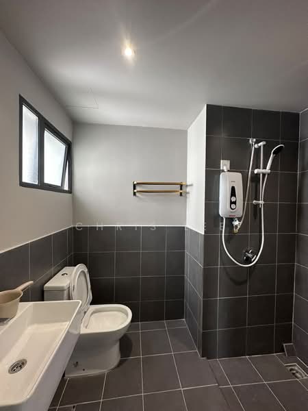 Kondominium untuk Disewa di Myra Cove - Chris Lee - PropertyGuru.com.my