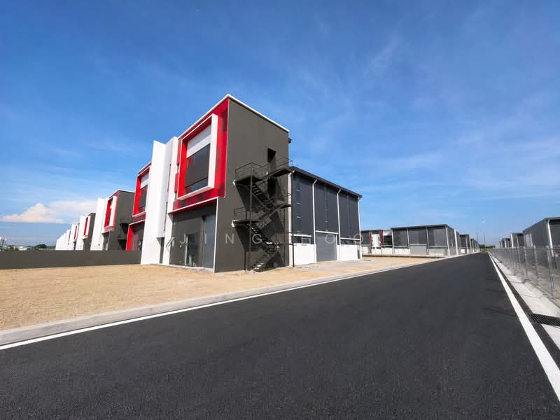 Semi-D Factory for Rent in Puncak Alam (Selangor) - Jing Foo - Exterior - PropertyGuru.com.my