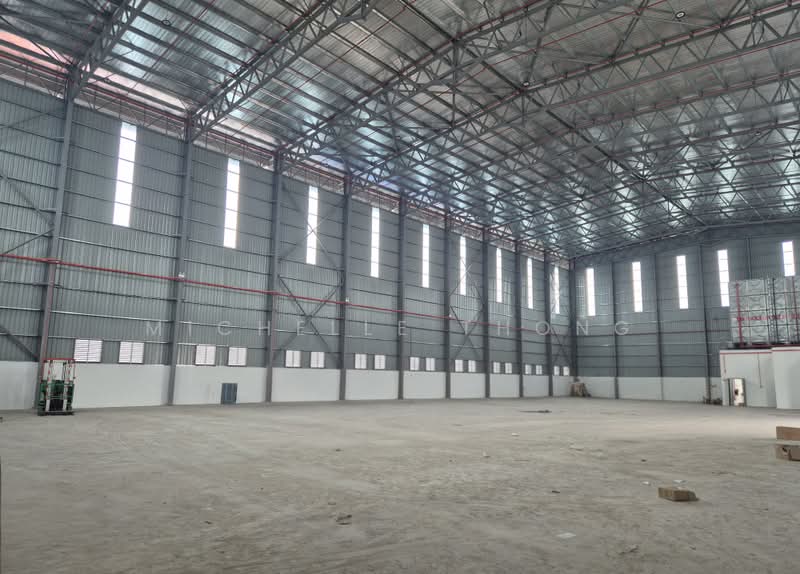 Gudang untuk Disewa di Uep Industrial Park (Subang Jaya) - Michelle Thong - PropertyGuru.com.my