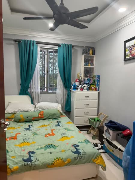 Pangsapuri untuk Dijual di Pangsapuri Suria 1 Batu Kawan - Ben Hew - Bedroom - PropertyGuru.com.my