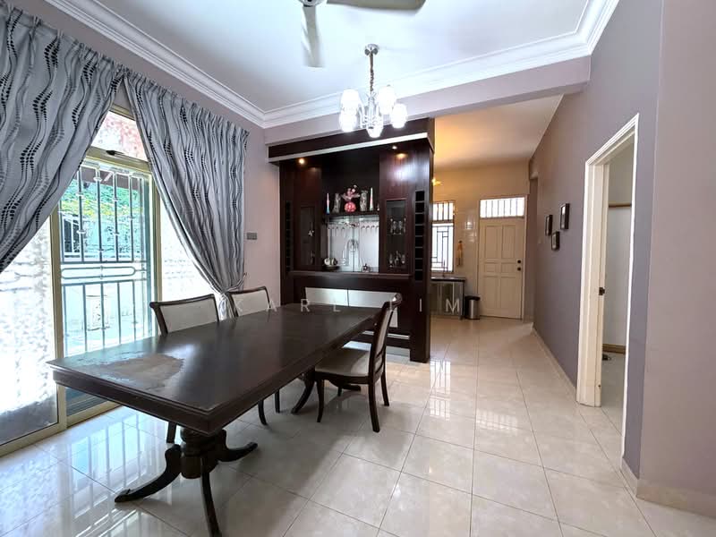 Semi-Detached House for Sale in Taman Impian Emas (Skudai) - Karl Lim - Dining Room - PropertyGuru.com.my