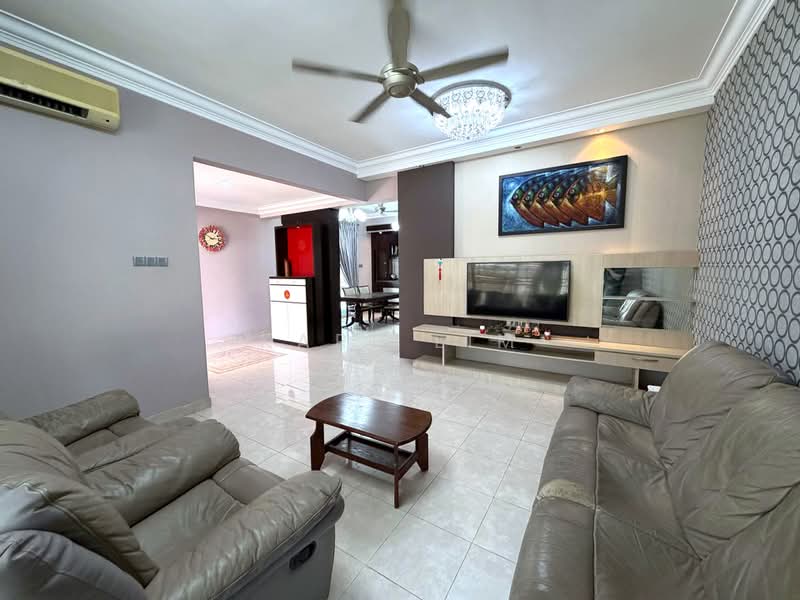 Semi-Detached House for Sale in Taman Impian Emas (Skudai) - Karl Lim - Living Room - PropertyGuru.com.my
