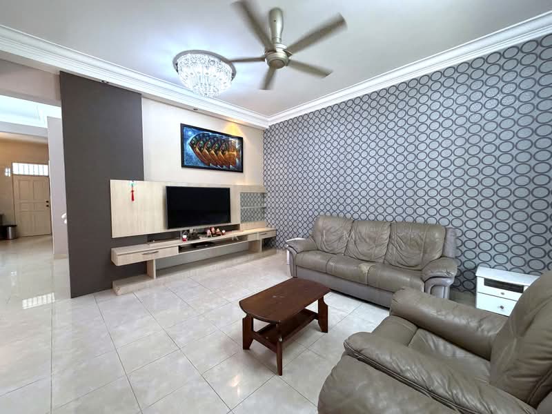 Semi-Detached House for Sale in Taman Impian Emas (Skudai) - Karl Lim - Living Room - PropertyGuru.com.my