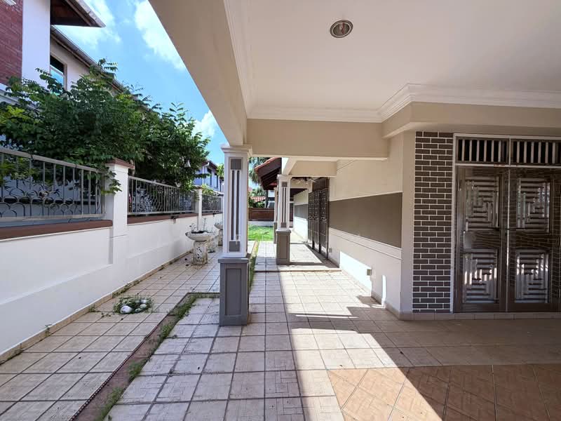 Semi-Detached House for Sale in Taman Impian Emas (Skudai) - Karl Lim - Exterior - PropertyGuru.com.my