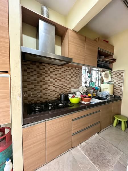 2-storey Terraced House for Sale in Kota Damansara (Selangor) - Victor Liew - Kitchen - PropertyGuru.com.my